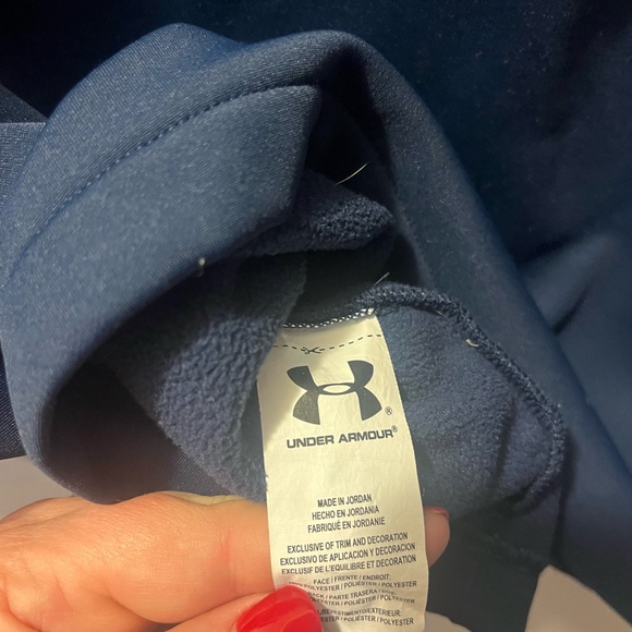Under Armour Youth XL Blue and Black Hoodie mid weight jacket. - Picture 8 of 9